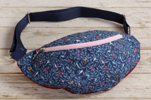 Nerka/biodrówka/saszetka w rozmiarze L