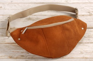 Nerka/biodrówka/saszetka w rozmiarze L