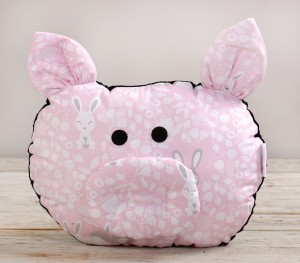 Świnka dekoracyjna poduszka ok 30 cm