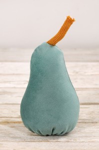 Gruszka dekoracyjna mała ok 15 cm