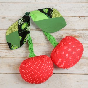 Wiśnie - dekoracja okienna ok 45cm